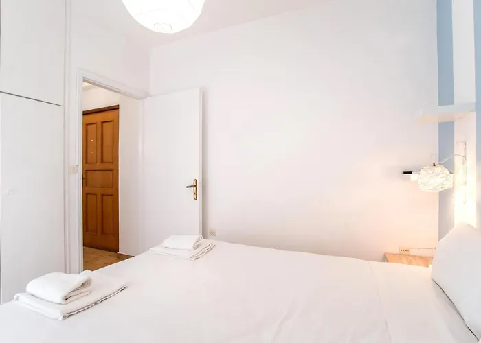 Livadia Seaside 14 Páros