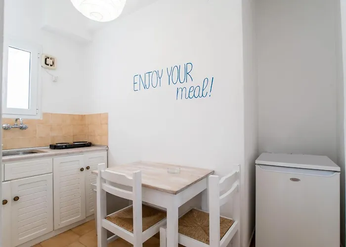 Livadia Seaside 14 *