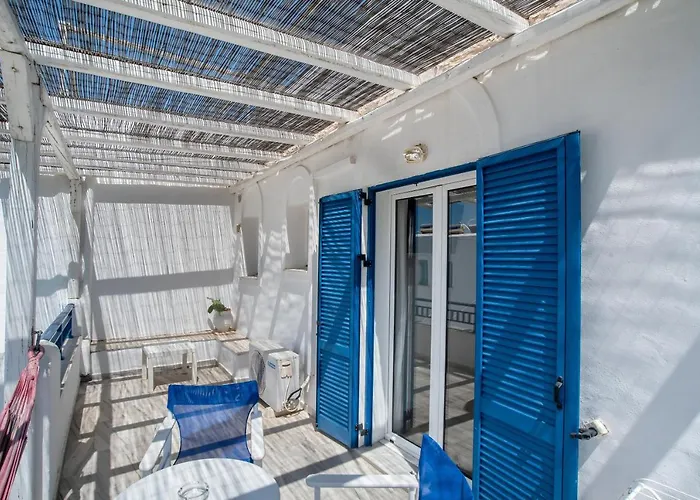 Livadia Seaside 14 *